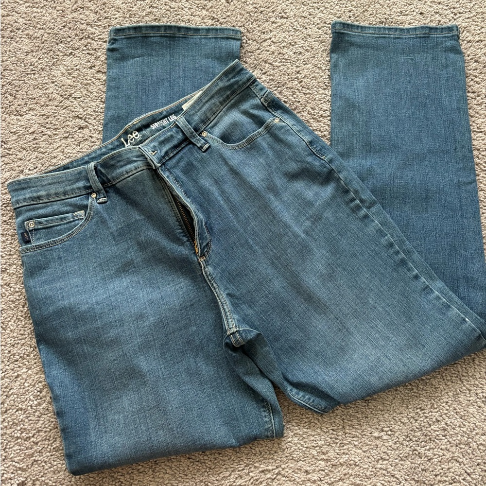 Lee Straight Leg Women’s Jeans Size 12P
